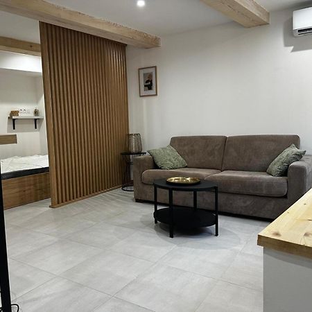 Appartement F2 Quartier Des Arts St Raphael à Saint-Raphaël Extérieur photo